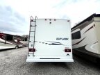 Thumbnail Photo 6 for 2019 Winnebago Outlook 25J