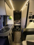 Thumbnail Photo 4 for 2019 Winnebago Revel 44E