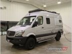Thumbnail Photo 4 for 2019 Winnebago Revel 44E