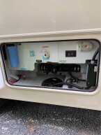 Thumbnail Photo 6 for 2019 Winnebago Vista 32YE