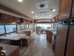 Thumbnail Photo 5 for 2019 Winnebago Vista 32YE