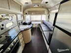 Thumbnail Photo 3 for 2020 Airstream International