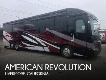 2020 American Coach Revolution LE 42Q