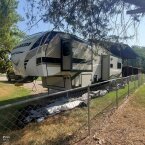 Thumbnail Photo 5 for 2020 Coachmen Chaparral