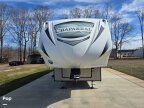 Thumbnail Photo 3 for 2020 Coachmen Chaparral