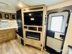 Thumbnail Photo 5 for 2020 Coachmen Freedom Express