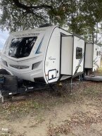 Thumbnail Photo 1 for 2020 Coachmen Freedom Express 324RLDSLE