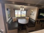 Thumbnail Photo 4 for 2020 Coachmen Freedom Express 324RLDSLE