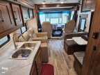Thumbnail Photo 4 for 2020 Coachmen Pursuit 29SS