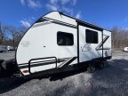 Thumbnail Photo 3 for 2020 Coachmen Spirit
