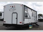 Thumbnail Photo 4 for 2020 Coachmen Spirit