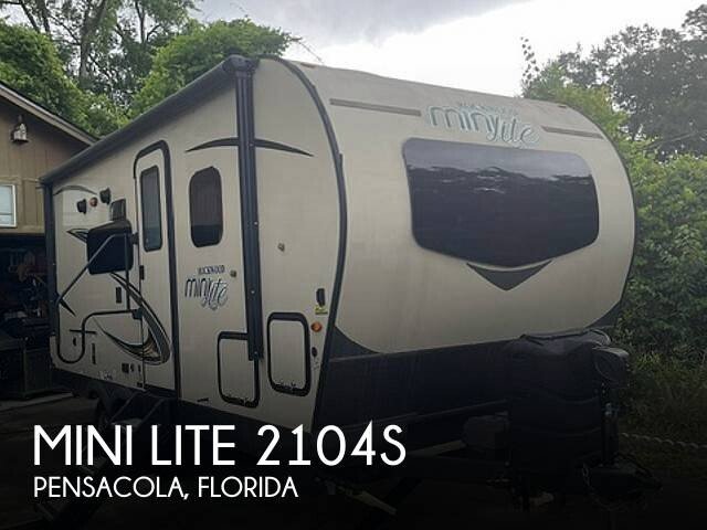 2020 Forest River Rockwood 2104S