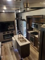 Thumbnail Photo 3 for 2020 Forest River Cedar Creek