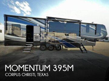 2020 Grand Design Momentum