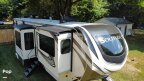 Thumbnail Photo 4 for 2020 Grand Design Solitude 380FL