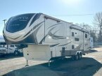 Thumbnail Photo 4 for 2020 Grand Design Solitude 3740BH