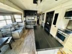 Thumbnail Photo 3 for 2020 JAYCO Eagle