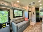 Thumbnail Photo 6 for 2020 JAYCO Greyhawk