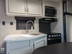 Thumbnail Photo 4 for 2020 JAYCO Jay Flight
