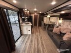 Thumbnail Photo 3 for 2020 JAYCO Jay Flight