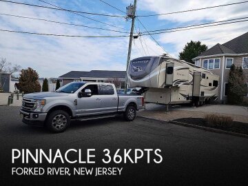 2020 JAYCO Pinnacle
