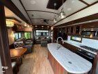 Thumbnail Photo 4 for 2020 JAYCO Pinnacle
