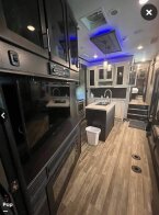 Thumbnail Photo 4 for 2020 JAYCO Seismic