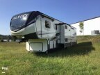 Thumbnail Photo 3 for 2020 Keystone Alpine 3700FL