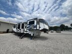 Thumbnail Photo 2 for 2020 Keystone Fuzion