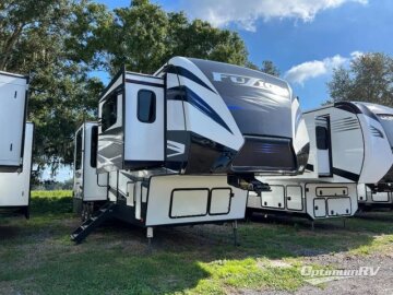 2020 Keystone Fuzion