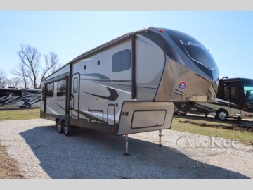 2020 Keystone Laredo