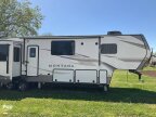 Thumbnail Photo 2 for 2020 Keystone Montana 3855BR