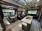 Thumbnail Photo 6 for 2020 Keystone Montana 3811MS