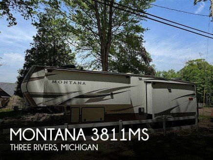 Photo 1 for 2020 Keystone Montana 3811MS