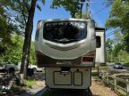 Thumbnail Photo 4 for 2020 Keystone Montana 3811MS