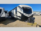 2020 Keystone Outback
