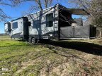 Thumbnail Photo 6 for 2020 Keystone Raptor 413
