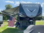 Thumbnail Photo 3 for 2020 Keystone Raptor 423