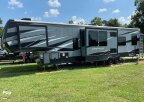 Thumbnail Photo 2 for 2020 Keystone Raptor 423