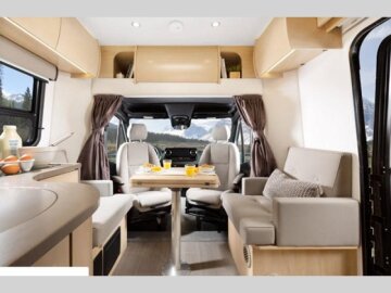 2020 Leisure Travel Vans Unity