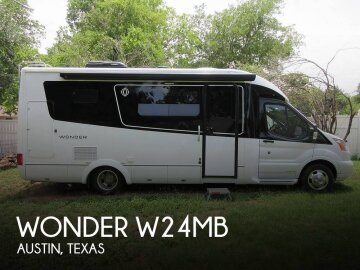 2020 Leisure Travel Vans Wonder