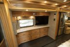 Thumbnail Photo 6 for 2020 Newmar London Aire