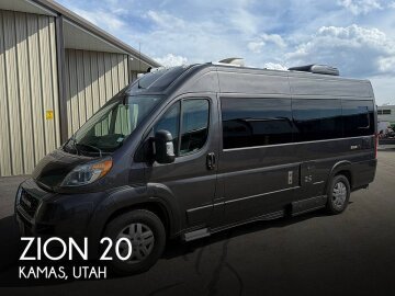 2020 Roadtrek Zion