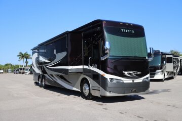 2020 Tiffin Allegro Bus
