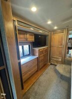 Thumbnail Photo 6 for 2020 Tiffin Allegro Red 33AA