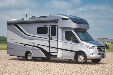 2020 Tiffin Wayfarer 25 RW