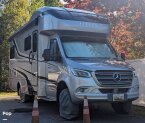 Thumbnail Photo 1 for 2020 Tiffin Wayfarer 24TW