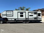 Thumbnail Photo 4 for 2020 Winnebago Minnie