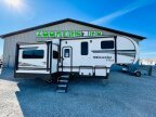 Thumbnail Photo 3 for 2020 Winnebago Minnie