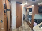 Thumbnail Photo 5 for 2020 Winnebago Vista 31BE